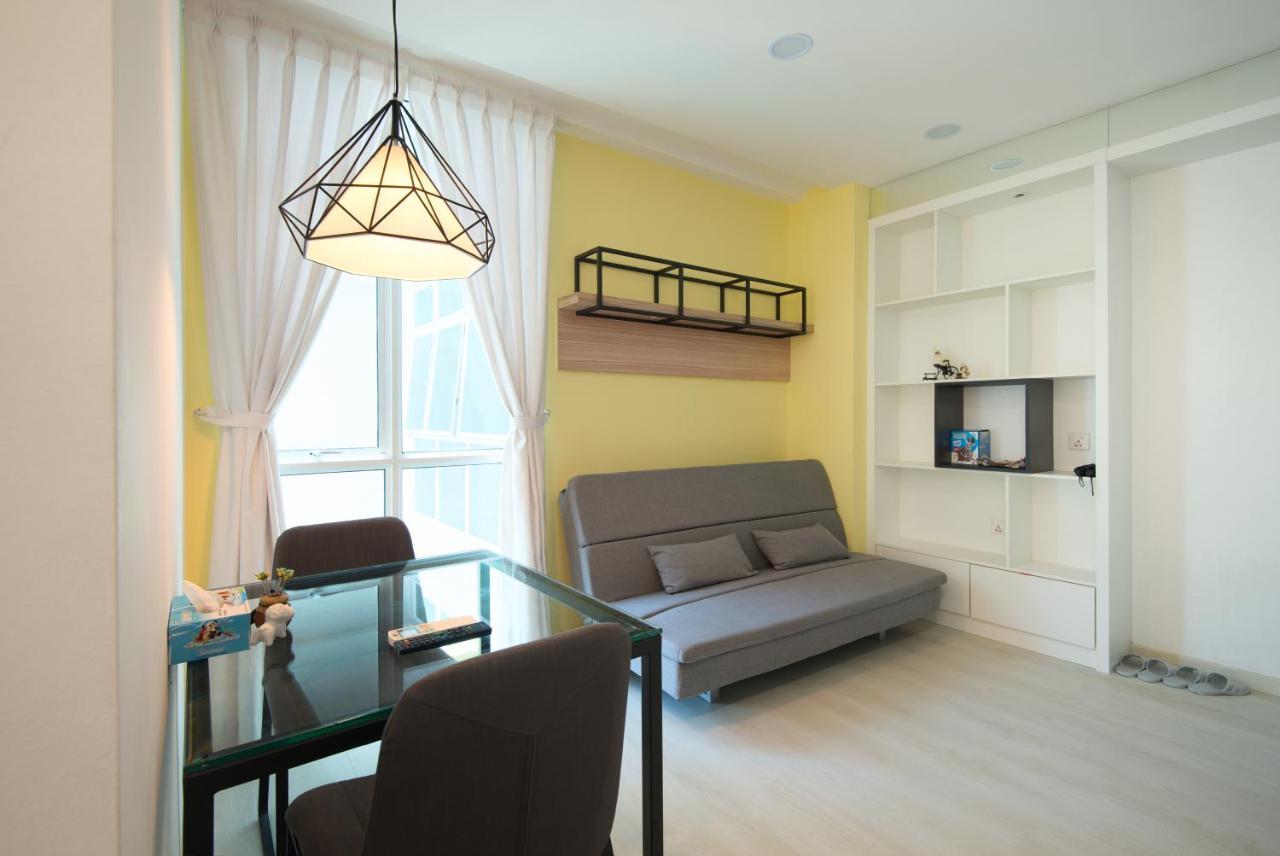 Straits Garden Suites By The Homestay Helper George Town Exterior foto