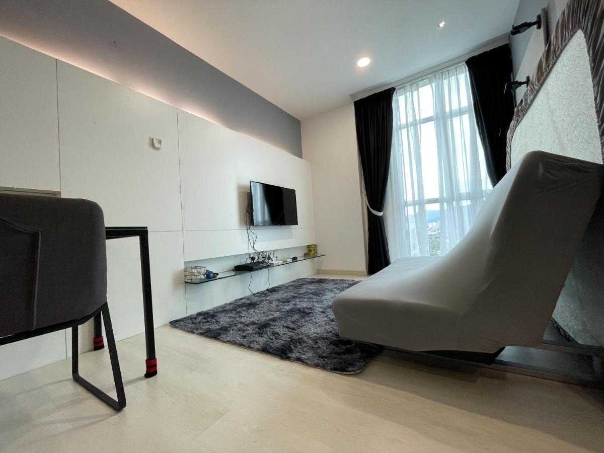 Straits Garden Suites By The Homestay Helper George Town Habitación foto